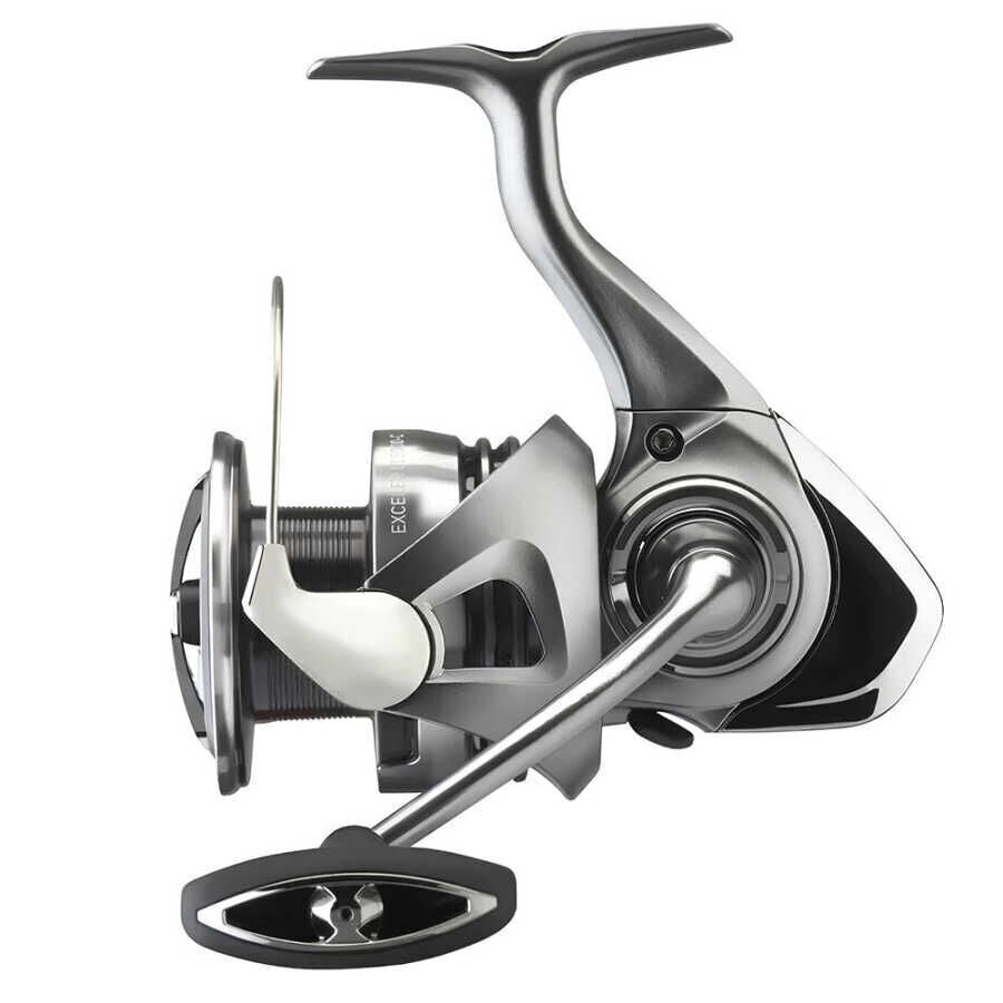 Daiwa Exceler 23 LT 4000CXH Spin Olta Makinesi