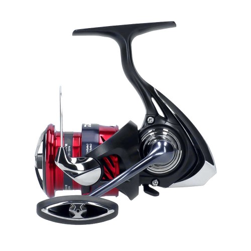 Daiwa Ninja 23 LT 5000C Spin Olta Makinesi